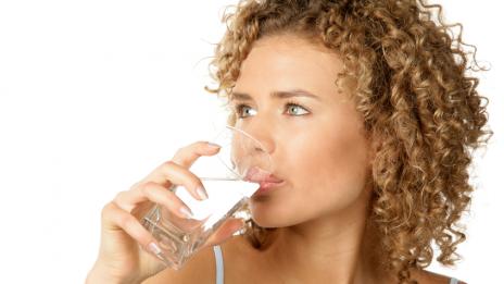 Учени: Тези, които не пият вода, ще бъдат закръглени