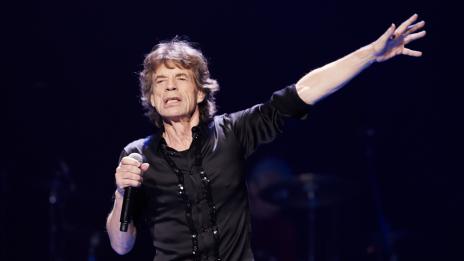 Мик Джагър танцува, за да е във форма