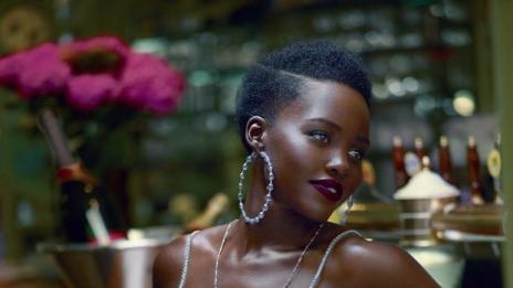 Лупита Нионго спечели сърцето на Ана Уинтур