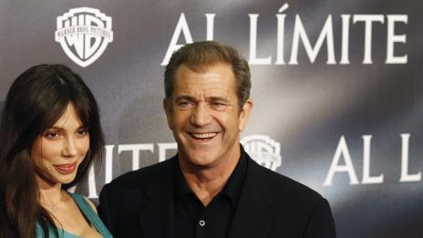 Бившата на Мел Гибсън обяви фалит