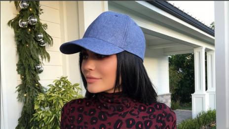 Важна дискусия в САЩ: Има ли силикон Кайли Дженър?