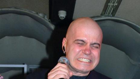 Слави зарови томахавката с Пайнера