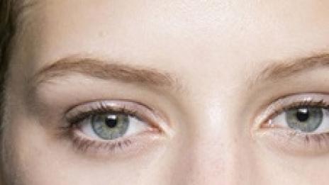 В аванс – част от грим тенденциите за пролет 2014