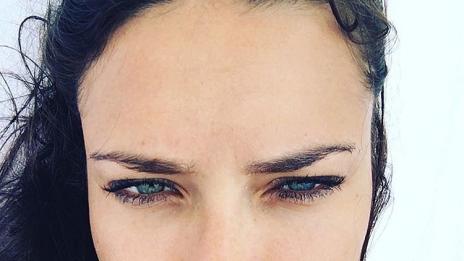 Червилата на сезона с Адриана Лима