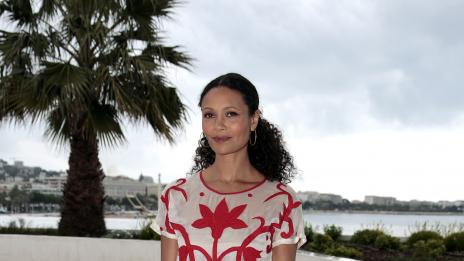 Танди Нютън е бременна с трето