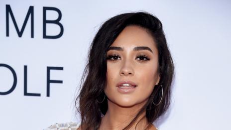 Шей Мичъл разкрива всичко за бременността си