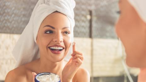 Последствията на зимата: Как да се избавите от сухите петна?