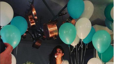 Селена празнува рожден ден без гадже