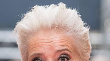 Ема Томпсън получи титлата дама