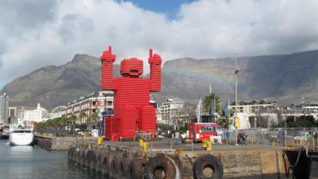 Креативност на почит по улиците