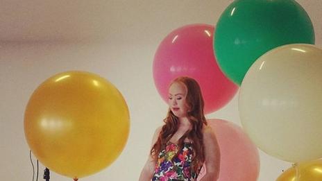 Новото лице на модата: Маделин Стюарт