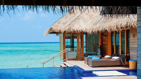 Солени поздрави от дивните Малдиви...