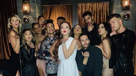 Линдзи потвърди – купува си остров