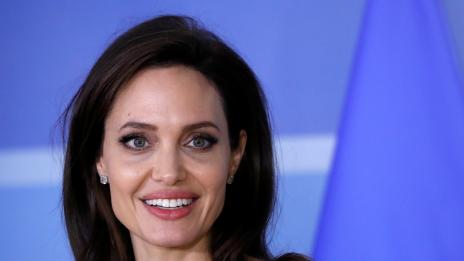 Коя ще бъде новата Клеопатра – Лейди Гага или Джоли?