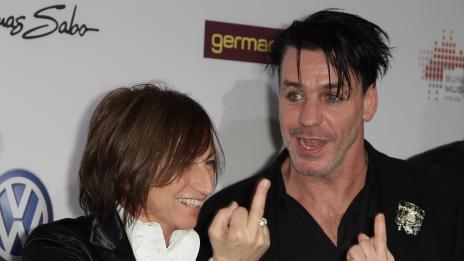 Амур прободе и  рокаджия от Рамщайн