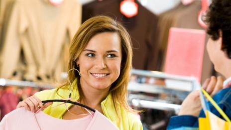 Мъжете лъжат жените си в магазините