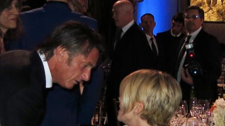 Шон Пен и Чарлийз Терон показаха официално любовта си