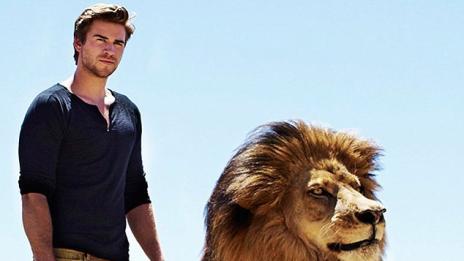 Лиъм Хемсуърт стана звероукротител