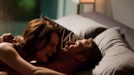 Мъжете издържат средно по 2 минути в леглото