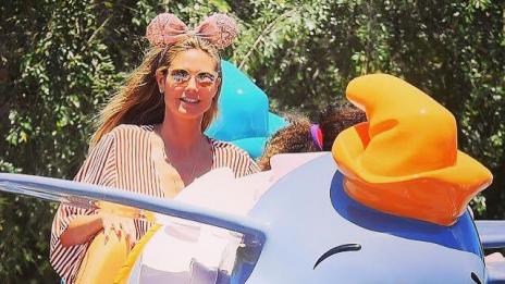 Романтична забава в Дисниленд: Хайди Клум до младото си гадже