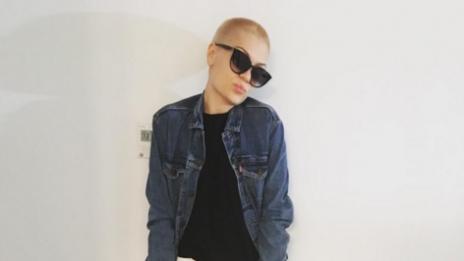 Джеси Джей си обръсна главата