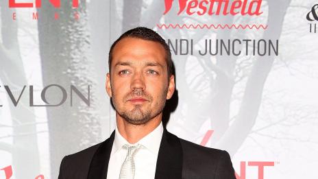 Рупърт Сандърс ще режисира „Снежанка и ловецът 2“