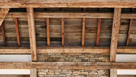 В къщата на бившия съпруг на Марая Кери – Томи Мотола