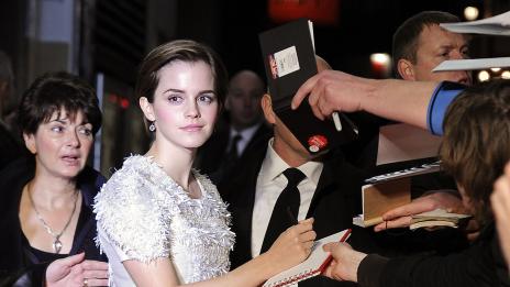 Ема Уотсън ще участва в „Красавицата и Звяра”