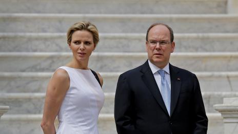 Принцеса Шарлийн от Монако очаква близнаци