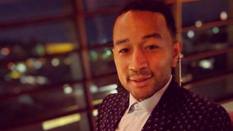 Криси Тейгън с тематично парти за Джон Леджънд