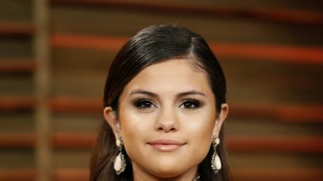 Селена Гомес се обърна към Бог, за да не влезе пак в клиника