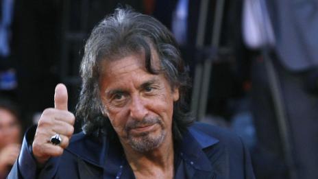 Ал Пачино забрави за гребена (снимка)