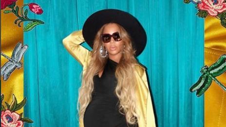 Бременността ѝ отива: Бионсе отново показа корем