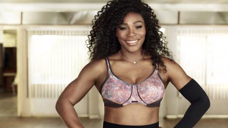 И Серина Уилямс се разхвърля по сутиен