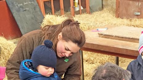 Кейт Мидълтън на зоологическа градина с принц Джордж