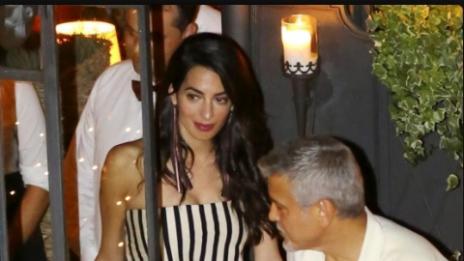 Амал и Джордж Клуни - уловени в ресторант