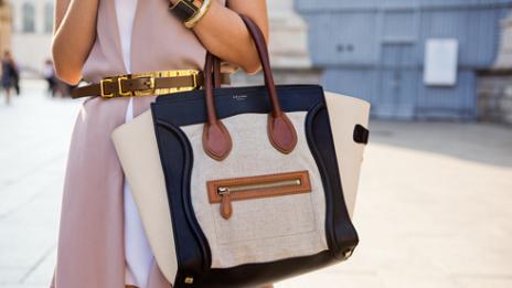 Как да почиствате дамската си чанта?