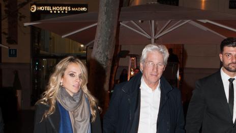 Ричард Гиър се пренесе в Мадрид при младото си гадже