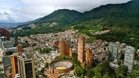 Богота набира блясък, скорост и слава