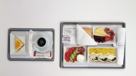 Европейски ястия с български акцент: Новото кетъринг меню на България Ер