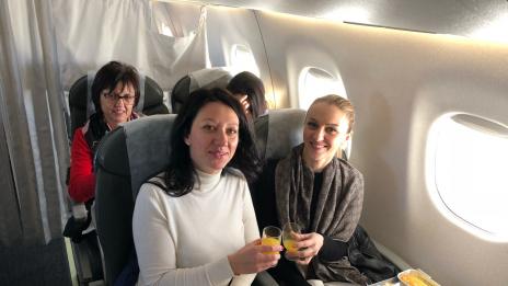 България Ер изненада дамите за 8 март с безплатни полети в бизнес класа