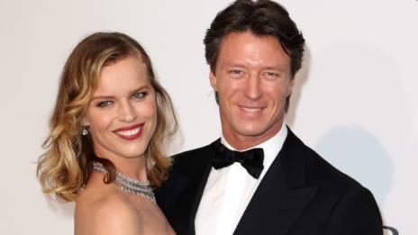 Ева Херцигова се сгоди с бащата на трите си деца