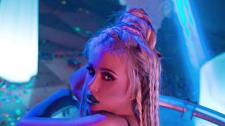 Гери-Никол без гадже на рождения си ден