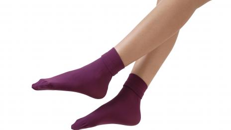 Как да се справим с миризливите крака