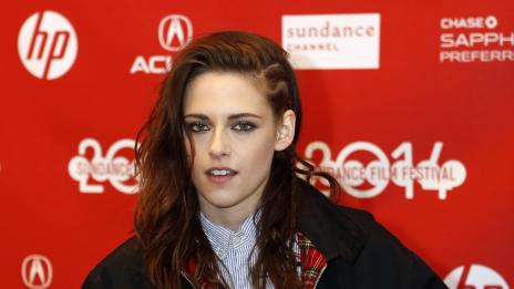 Кристен Стюарт: Искам да си обръсна главата и да я татуирам преди да умра