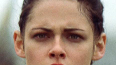 Кристен Стюарт и Лили Колинс не водят война на Снежанките