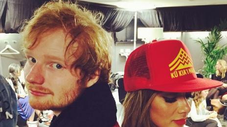 Ед Шийрън представил Никол Шерцингер на родителите си