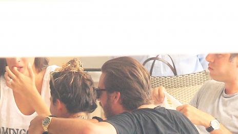 Изневяра в семейство Кардашян?