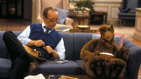 Почина Макс Райт, изиграл ролята на Уили в "Алф"