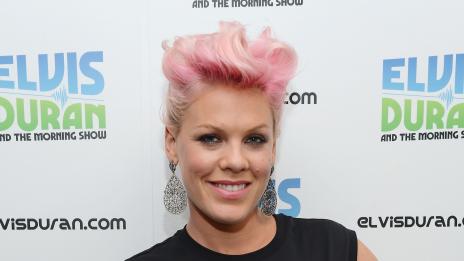 Пинк свали 25 килограма с вегетарианска диета